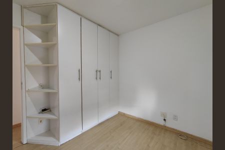 Apartamento à venda com 97m², 3 quartos e 1 vagaQuarto 2