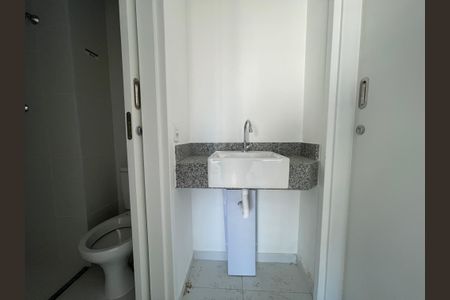 Apartamento à venda com 33m², 1 quarto e 1 vaga Apartamento à venda com 33m², 1 quarto e 1 vagaBanheiro