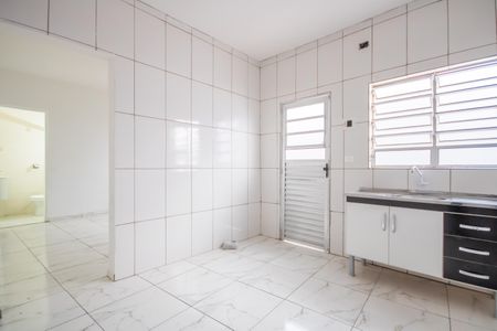Cozinha de casa para alugar com 1 quarto, 55m² em Santo Antônio, Osasco