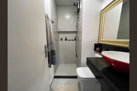 Apartamento à venda com 60m², 3 quartos e 1 vaga Apartamento à venda com 60m², 3 quartos e 1 vagaBanheiro