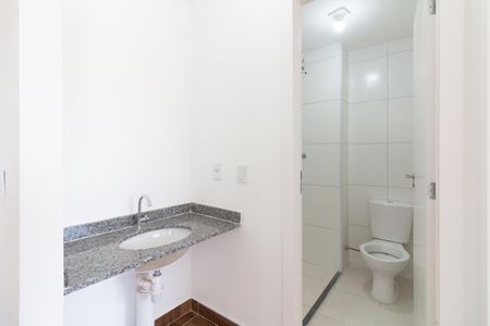Apartamento para alugar com 38m², 2 quartos e sem vagaBanheiro