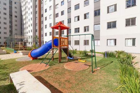 Apartamento para alugar com 38m², 2 quartos e sem vagaÁrea comum - Playground