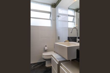 Apartamento à venda com 100m², 3 quartos e 2 vagas Apartamento à venda com 100m², 3 quartos e 2 vagasBanheiro Social