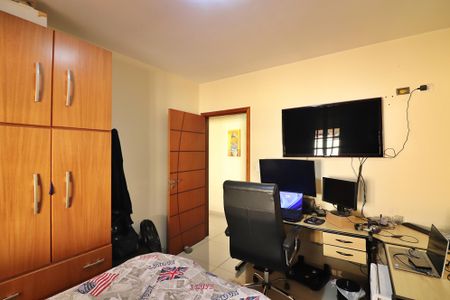 Casa à venda com 370m², 3 quartos e 8 vagasSuíte 2