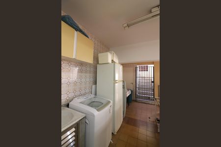 Casa à venda com 370m², 3 quartos e 8 vagasÁrea de Serviço