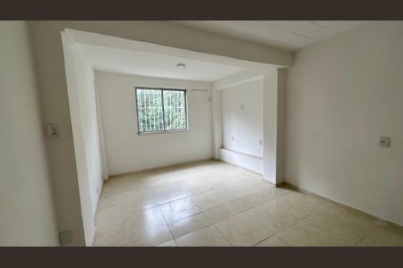 Quarto 2 de casa de condomínio para alugar com 3 quartos, 120m² em Vargem Pequena, Rio de Janeiro