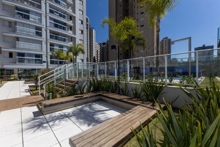 Apartamento à venda com 86m², 3 quartos e 2 vagas Apartamento à venda com 86m², 3 quartos e 2 vagasÁrea comum - Piscina