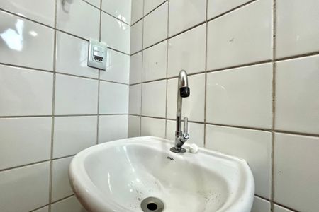 Apartamento para alugar com 62m², 3 quartos e 1 vaga Apartamento para alugar com 62m², 3 quartos e 1 vagaBanheiro Corredor