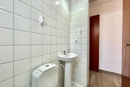 Apartamento para alugar com 62m², 3 quartos e 1 vaga Apartamento para alugar com 62m², 3 quartos e 1 vagaBanheiro da Suíte