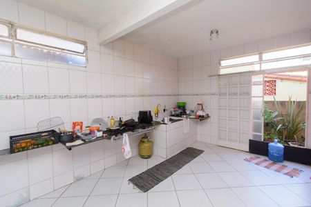 Casa à venda com 416m², 3 quartos e 4 vagasCasa 1 - Area de Serviço