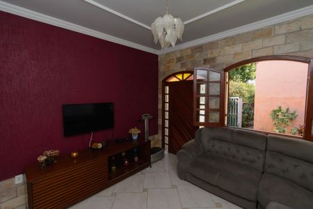 Casa à venda com 416m², 3 quartos e 4 vagasCasa 2 - Sala