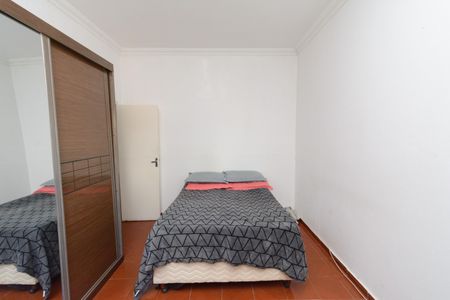 Casa à venda com 416m², 3 quartos e 4 vagasCasa 1 - Quarto 2