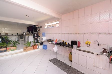 Casa à venda com 416m², 3 quartos e 4 vagasCasa 1 - Area de Serviço