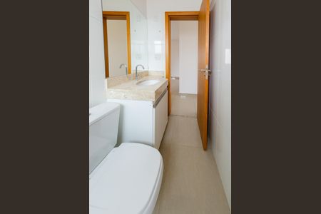 Apartamento à venda com 80m², 3 quartos e 2 vagas Apartamento à venda com 80m², 3 quartos e 2 vagasBanheiro social