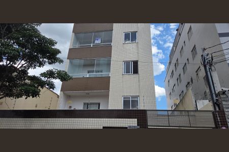 Apartamento à venda com 80m², 3 quartos e 2 vagas Apartamento à venda com 80m², 3 quartos e 2 vagasPlaquinha instalada
