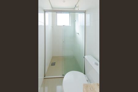 Apartamento à venda com 80m², 3 quartos e 2 vagas Apartamento à venda com 80m², 3 quartos e 2 vagasBanheiro da SuíteBanheiro da Suíte