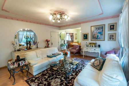 Apartamento à venda com 180m², 3 quartos e 1 vagaFoto 03