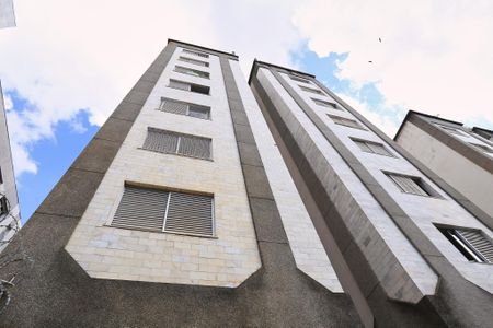 Apartamento para alugar com 100m², 3 quartos e 2 vagasFachada