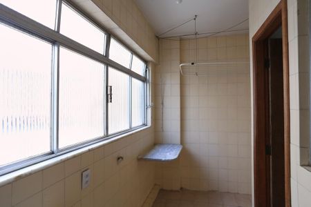 Apartamento para alugar com 100m², 3 quartos e 2 vagasÁrea de Serviço