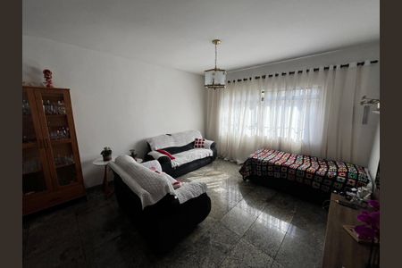 Sala de casa à venda com 4 quartos, 220m² em Vila Bandeirantes, São Paulo