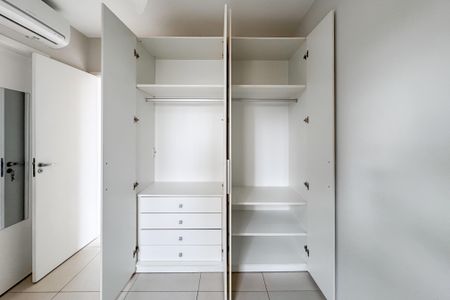 Apartamento à venda com 42m², 1 quarto e 1 vaga Apartamento à venda com 42m², 1 quarto e 1 vagaQuarto