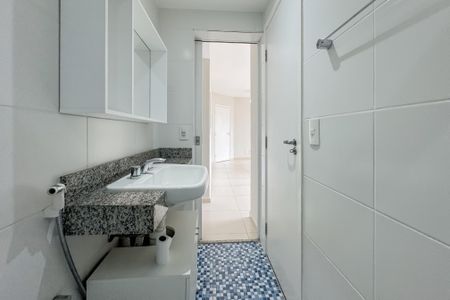 Apartamento à venda com 42m², 1 quarto e 1 vaga Apartamento à venda com 42m², 1 quarto e 1 vagaBanheiro