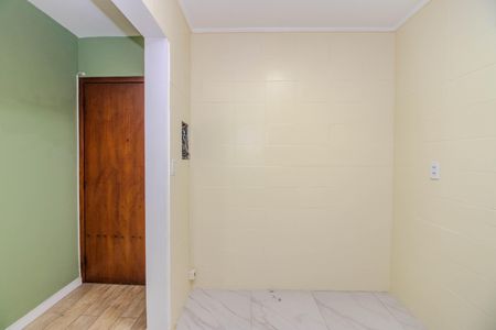 Apartamento para alugar com 56m², 2 quartos e 1 vaga Apartamento para alugar com 56m², 2 quartos e 1 vagaCozinha e Área de Serviço
