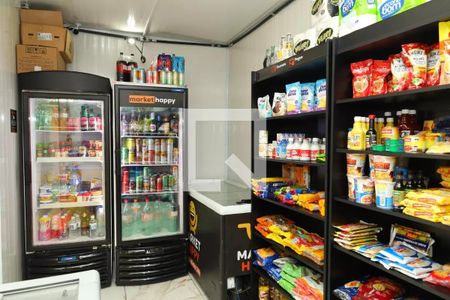 Apartamento à venda com 25m², 1 quarto e 1 vaga Apartamento à venda com 25m², 1 quarto e 1 vagaMini Mercado