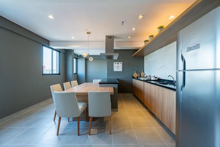 Apartamento à venda com 41m², 2 quartos e 1 vaga Apartamento à venda com 41m², 2 quartos e 1 vagaÁrea comum