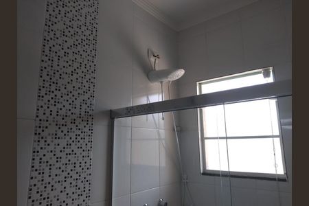 Casa à venda com 85m², 2 quartos e 3 vagas