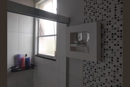 Casa à venda com 85m², 2 quartos e 3 vagas