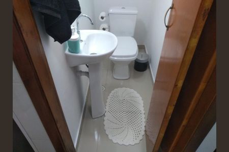 Casa à venda com 85m², 2 quartos e 3 vagas