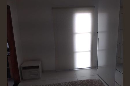 Casa à venda com 85m², 2 quartos e 3 vagas