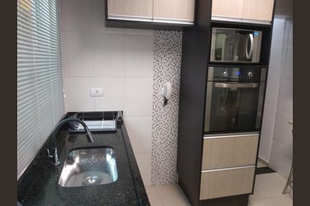 Casa à venda com 85m², 2 quartos e 3 vagas