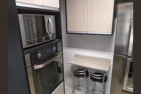 Casa à venda com 85m², 2 quartos e 3 vagas