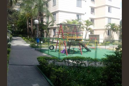 Apartamento à venda com 3 quartos, 65m² em Jardim Santa Emilia, São Paulo