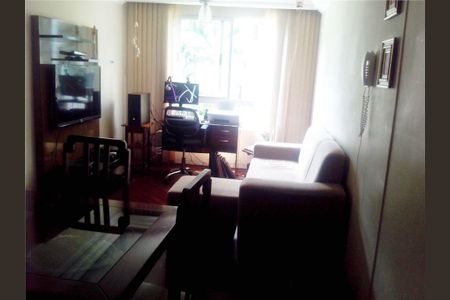 Apartamento à venda com 3 quartos, 65m² em Jardim Santa Emilia, São Paulo