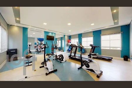 Apartamento à venda com 2 quartos, 43m² em Vila Carmosina, São Paulo