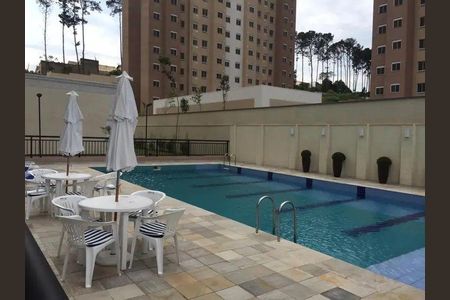 Apartamento à venda com 2 quartos, 43m² em Vila Carmosina, São Paulo