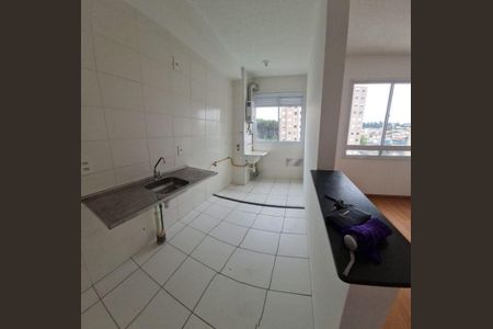 Apartamento à venda com 2 quartos, 43m² em Vila Carmosina, São Paulo