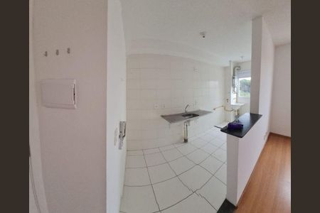 Apartamento à venda com 2 quartos, 43m² em Vila Carmosina, São Paulo