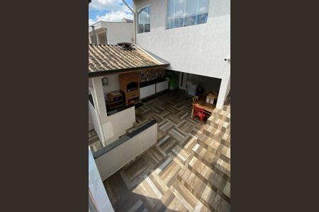 Casa à venda com 340m², 3 quartos e 3 vagas