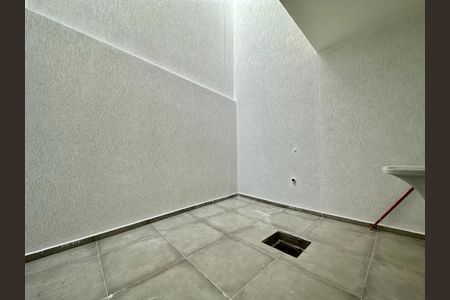 Casa à venda com 110m², 2 quartos e 2 vagas