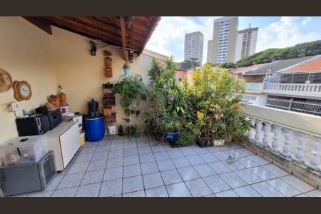 Casa à venda com 110m², 3 quartos e 4 vagas