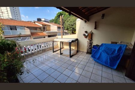 Casa à venda com 110m², 3 quartos e 4 vagas
