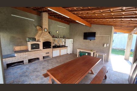 Casa à venda com 110m², 3 quartos e 4 vagas