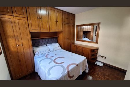 Casa à venda com 110m², 3 quartos e 4 vagas