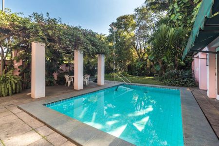 Casa à venda com 568m², 4 quartos e 8 vagasFoto 18