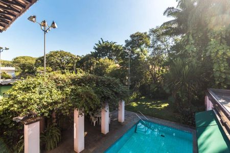 Casa à venda com 568m², 4 quartos e 8 vagasFoto 16