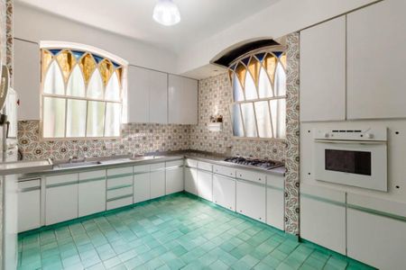 Casa à venda com 568m², 4 quartos e 8 vagasFoto 12